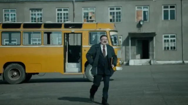 Кадры из сериала Игра на выживание (2020)
